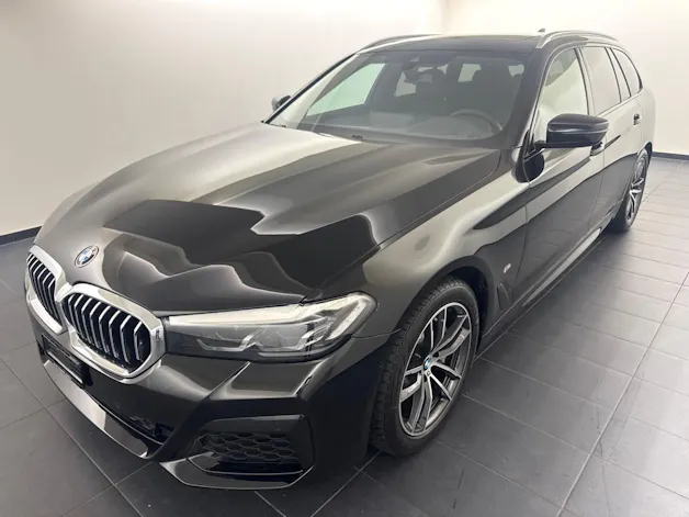 BMW 530i xDr 48VTour. M Sport