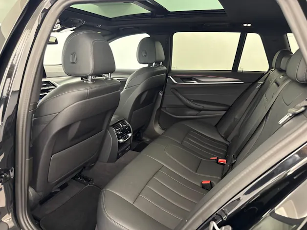 BMW 530i xDr 48VTour. M Sport