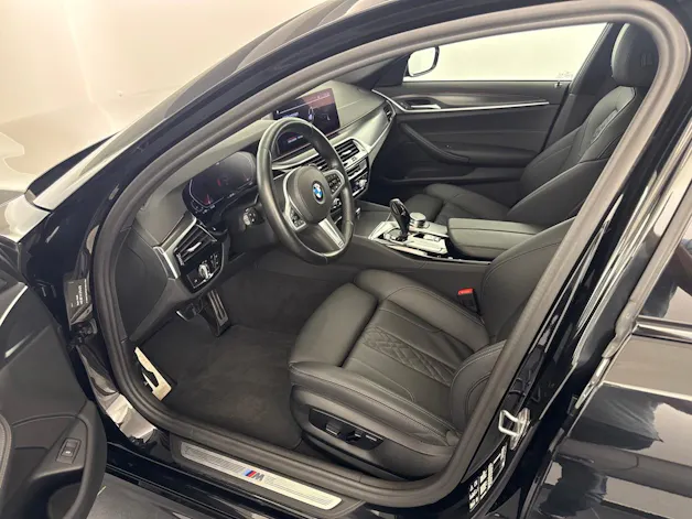 BMW 530i xDr 48VTour. M Sport