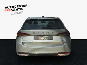 SKODA Octavia Combi 2.0 TSI DSG Dynamic 4x4
