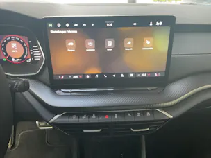 SKODA Octavia Combi 2.0 TSI DSG Dynamic 4x4
