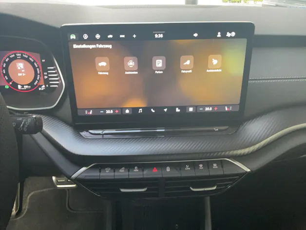 SKODA Octavia Combi 2.0 TSI DSG Dynamic 4x4
