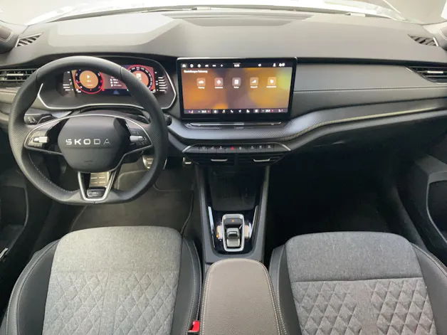 SKODA Octavia Combi 2.0 TSI DSG Dynamic 4x4