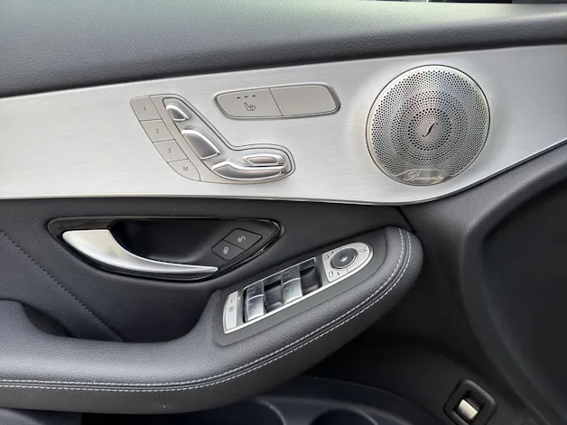 MERCEDES-BENZ GLC 220 d AMG Line 4Matic