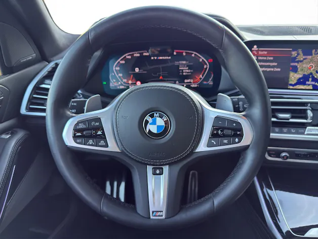 BMW X7 xDrive M50d Steptronic * Traumausstattung * 7 Plätzer * AHK *