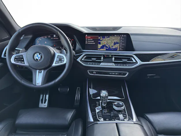 BMW X7 xDrive M50d Steptronic * Traumausstattung * 7 Plätzer * AHK *