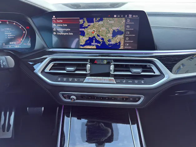BMW X7 xDrive M50d Steptronic * Traumausstattung * 7 Plätzer * AHK *