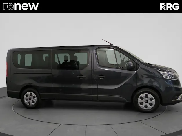 RENAULT Trafic Blue dCi 150 Passenger Techno