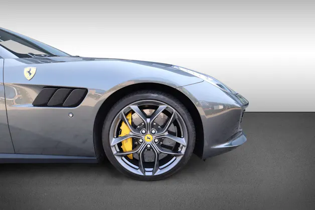 FERRARI GTC 4 Lusso T