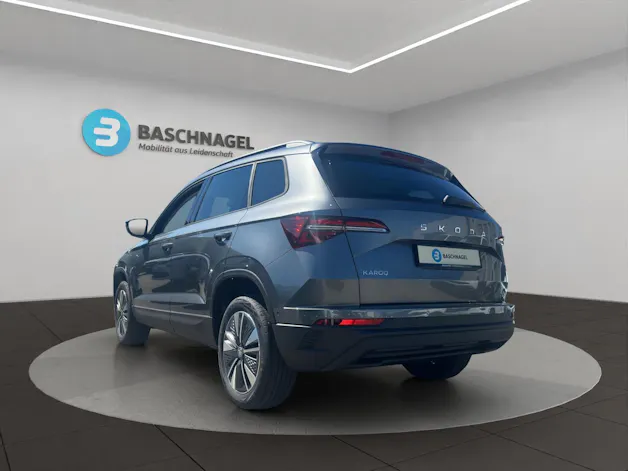 SKODA Karoq 1.5 TSI Dynamic DSG