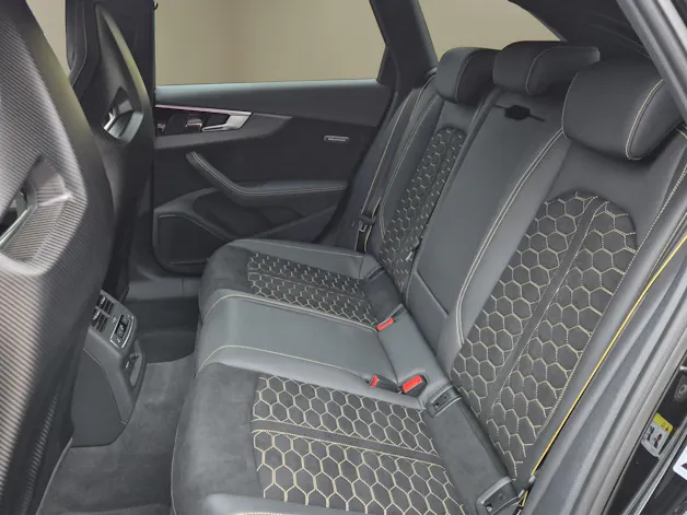 AUDI RS4 Avant 25 year edition quattro tiptronic