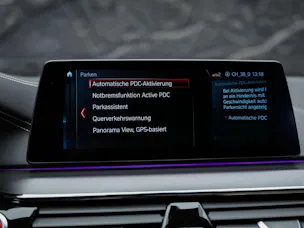 BMW M5 xDrive Competition Drivelogic *CH Auto*Massage*Keramik*Bowers&Wilkins*H&R*