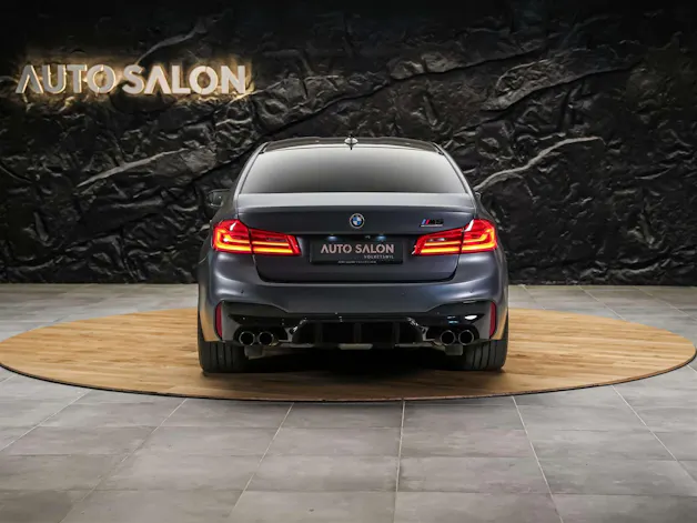 BMW M5 xDrive Competition Drivelogic *CH Auto*Massage*Keramik*Bowers&Wilkins*H&R*