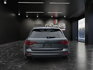 AUDI RS4 Avant 2.9 TFSI quattro tiptronic