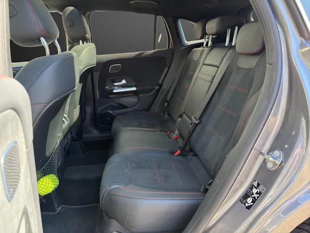MERCEDES-BENZ GLA 35 AMG 4Matic 8G-Speedshift DCT