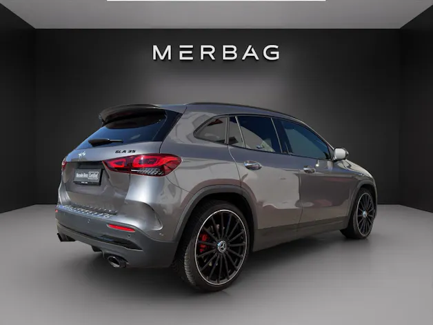 MERCEDES-BENZ GLA 35 AMG 4Matic 8G-Speedshift DCT