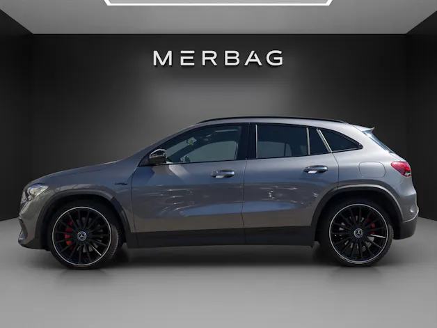 MERCEDES-BENZ GLA 35 AMG 4Matic 8G-Speedshift DCT