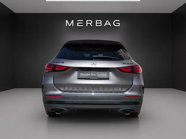 MERCEDES-BENZ GLA 35 AMG 4Matic 8G-Speedshift DCT