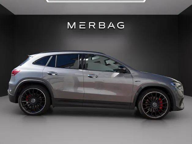 MERCEDES-BENZ GLA 35 AMG 4Matic 8G-Speedshift DCT