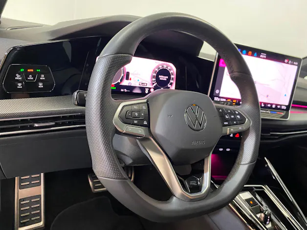VW Golf 1.5 e TSI mHEV R-Line DSG