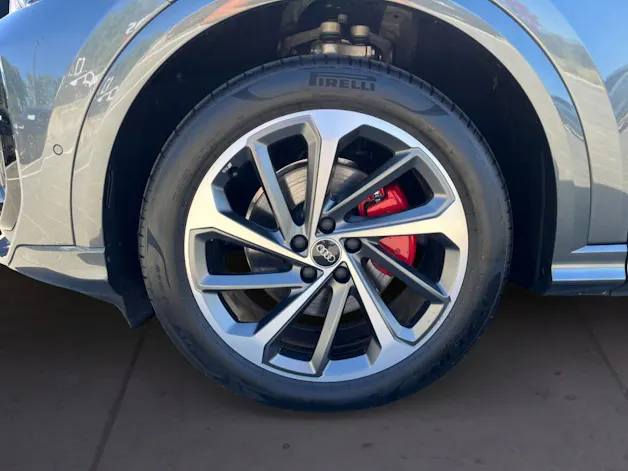 AUDI Q5 TFSI quatto 150 kW S-tronic
