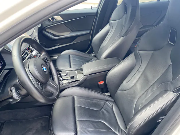 BMW M135i xDrive Swiss Performance Steptronic