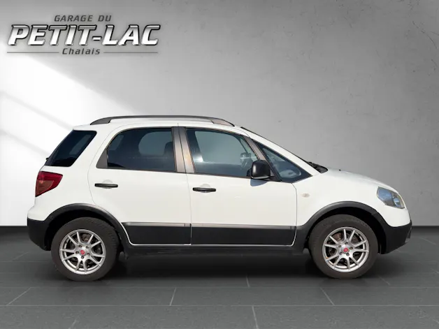 FIAT Sedici 1.6 4WD Emotion