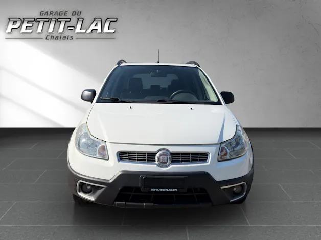 FIAT Sedici 1.6 4WD Emotion