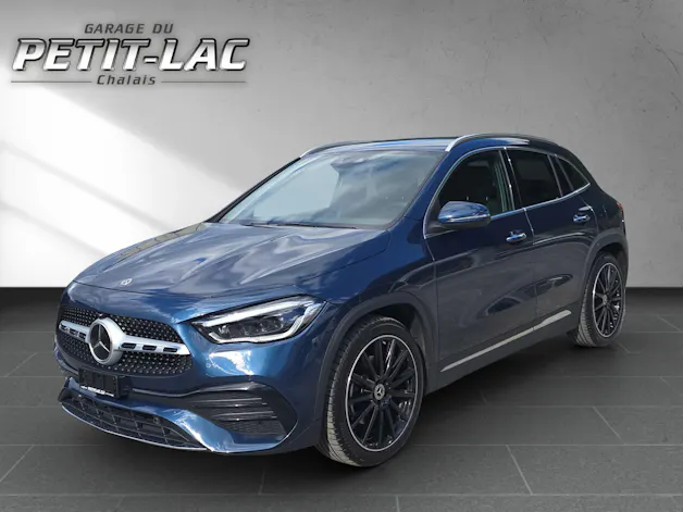 MERCEDES-BENZ GLA 200 4Matic AMG Line 8G-DCT