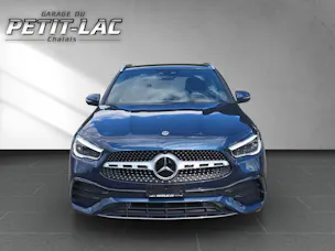 MERCEDES-BENZ GLA 200 4Matic AMG Line 8G-DCT