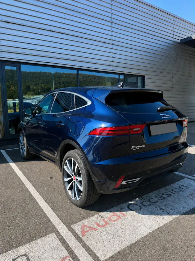 Jaguar E-Pace 1.5 P300e R-Dynamic AWD S