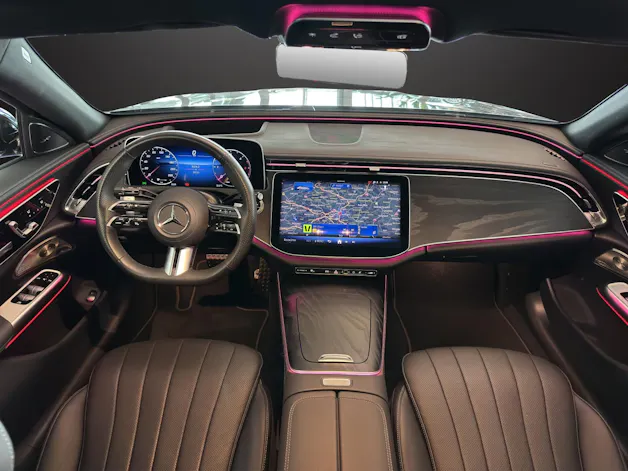 MERCEDES-BENZ E 220 d T 4M 9G-Tronic