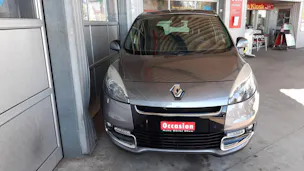 RENAULT Scénic 1.4 16V Turbo Bose