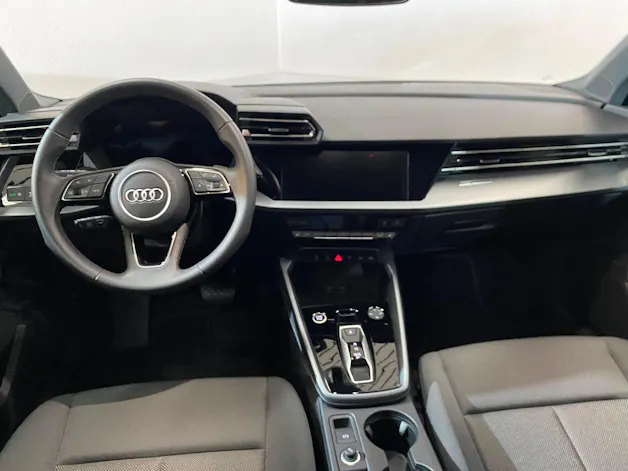 AUDI A3 Sportback 35 TFSI Attraction S-tronic
