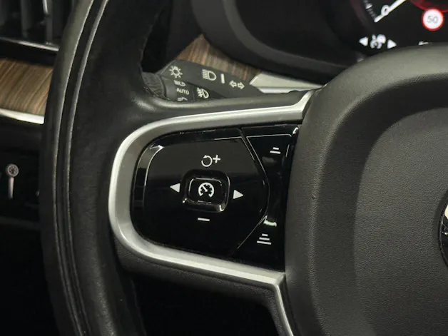 VOLVO XC60 T6 eAWD Inscription Expression Geartronic