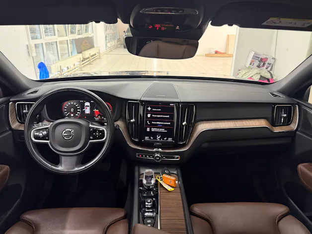 VOLVO XC60 T6 eAWD Inscription Expression Geartronic