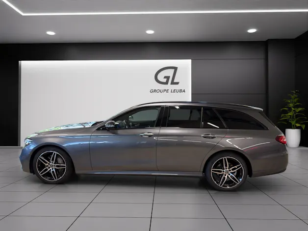 MERCEDES-BENZ E 220 d Swiss Star AMG 4M