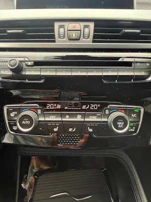 BMW X1 xDrive 20d M Sport Steptronic *1.HAND*AHK*DAB*LEDER*8-FACH*