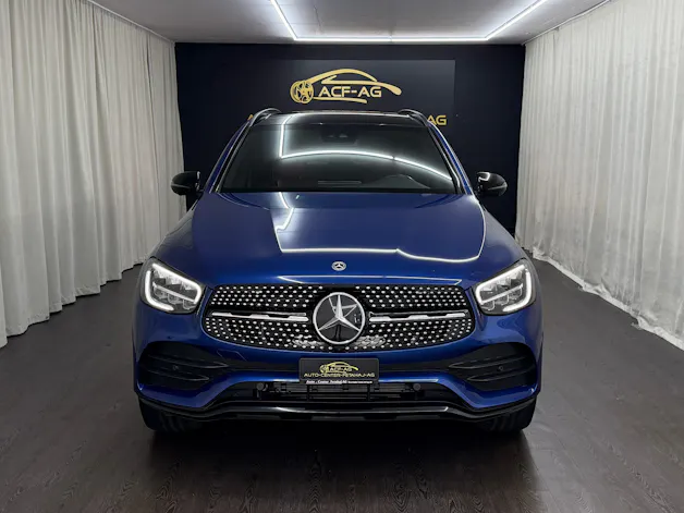 MERCEDES-BENZ GLC 300 e AMG Line 4Matic 9G-Tronic