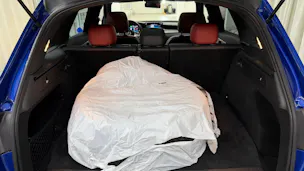 MERCEDES-BENZ GLC 300 e AMG Line 4Matic 9G-Tronic