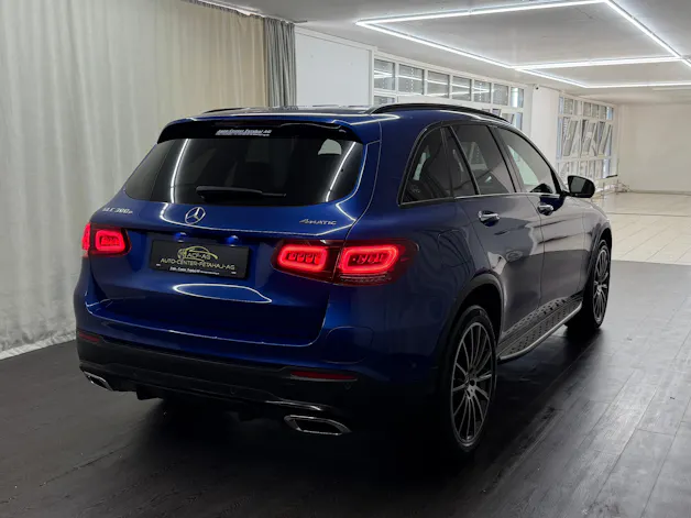MERCEDES-BENZ GLC 300 e AMG Line 4Matic 9G-Tronic