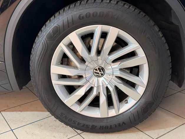 VW Touareg 3.0 TDI Elegance Tiptronic