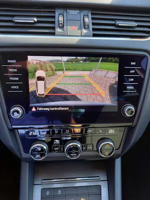 SKODA Octavia Combi 1.5 TSI Soleil DSG