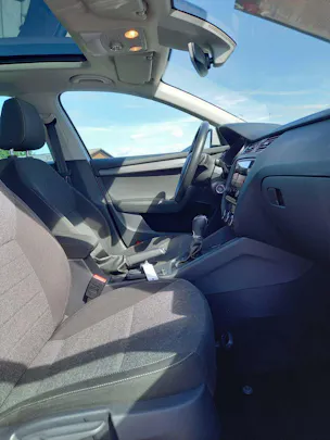 SKODA Octavia Combi 1.5 TSI Soleil DSG