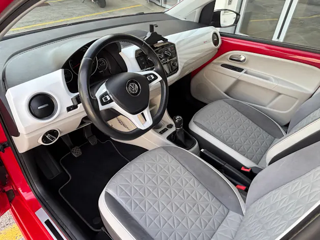 VW Up 1.0 MPI 75 BMT Beats