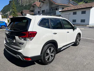 Subaru Forester Station 2.0i e-Boxer Luxury