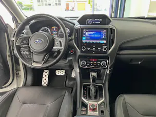 Subaru Forester Station 2.0i e-Boxer Luxury