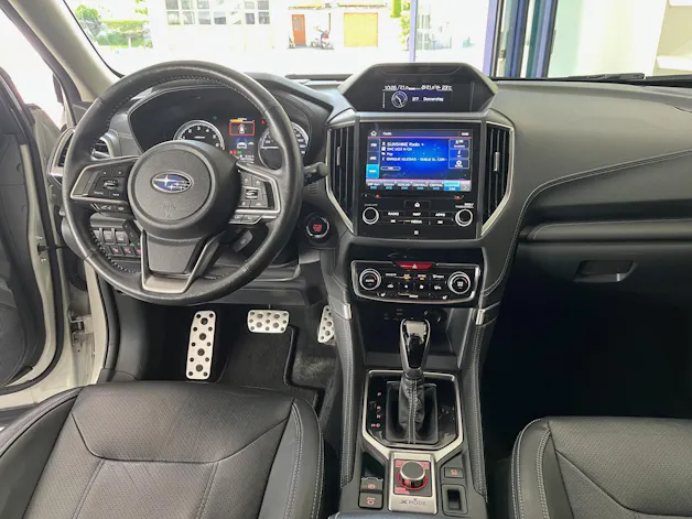 Subaru Forester Station 2.0i e-Boxer Luxury