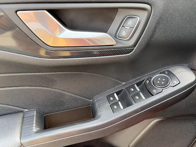 FORD Kuga 2.5 Hybrid ST-Line