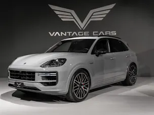 PORSCHE Cayenne 4.0 V8 Turbo E-Hybrid